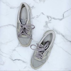 REEBOK lavender white trainer shoes